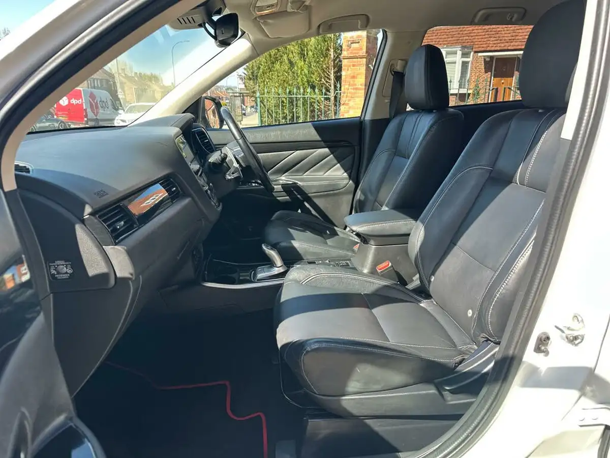 2018-mitsubishi-outlander-20-4hs-phev-5st-big-36
