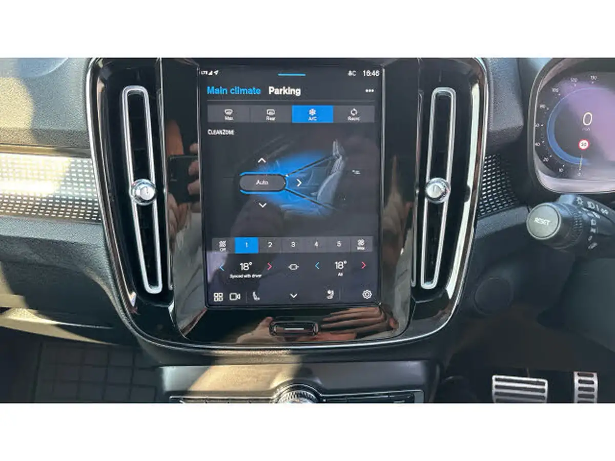 2021-volvo-xc40-e-twin-recharge-plus-big-34
