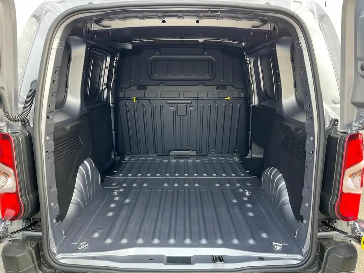 2024-peugeot-partner-15-bluehdi-professional-100pseu6d-big-10