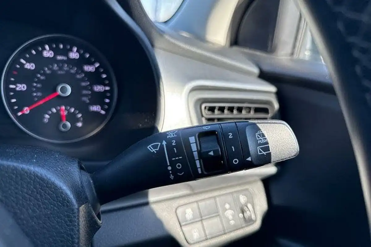 2019-kia-stonic-10-t-gdi-2-big-14