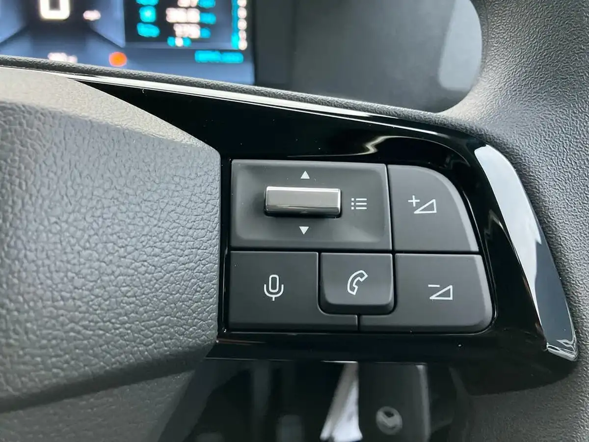 2024-citroen-dispatch-15bluehdi-enterprise-m-big-44