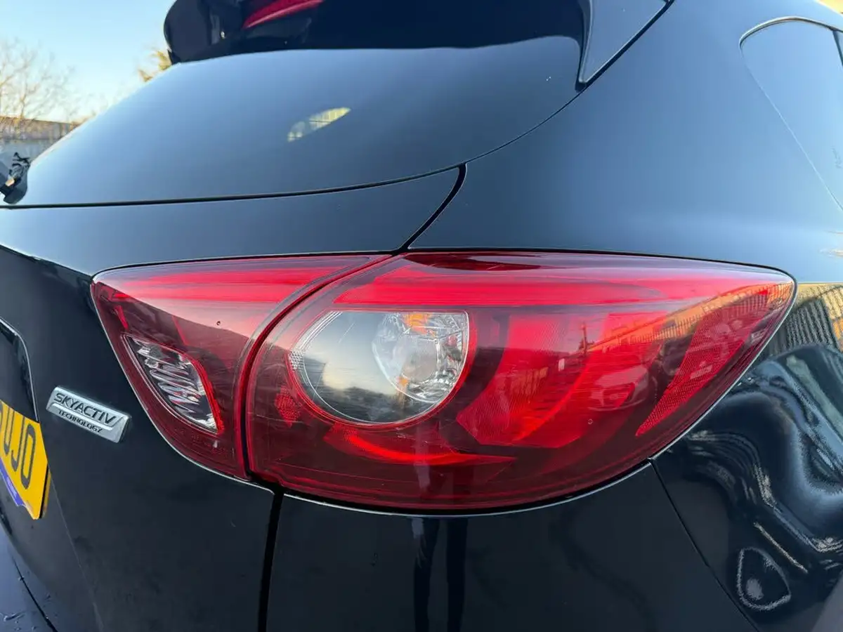 2015-mazda-cx-5-20-sport-nav-big-28