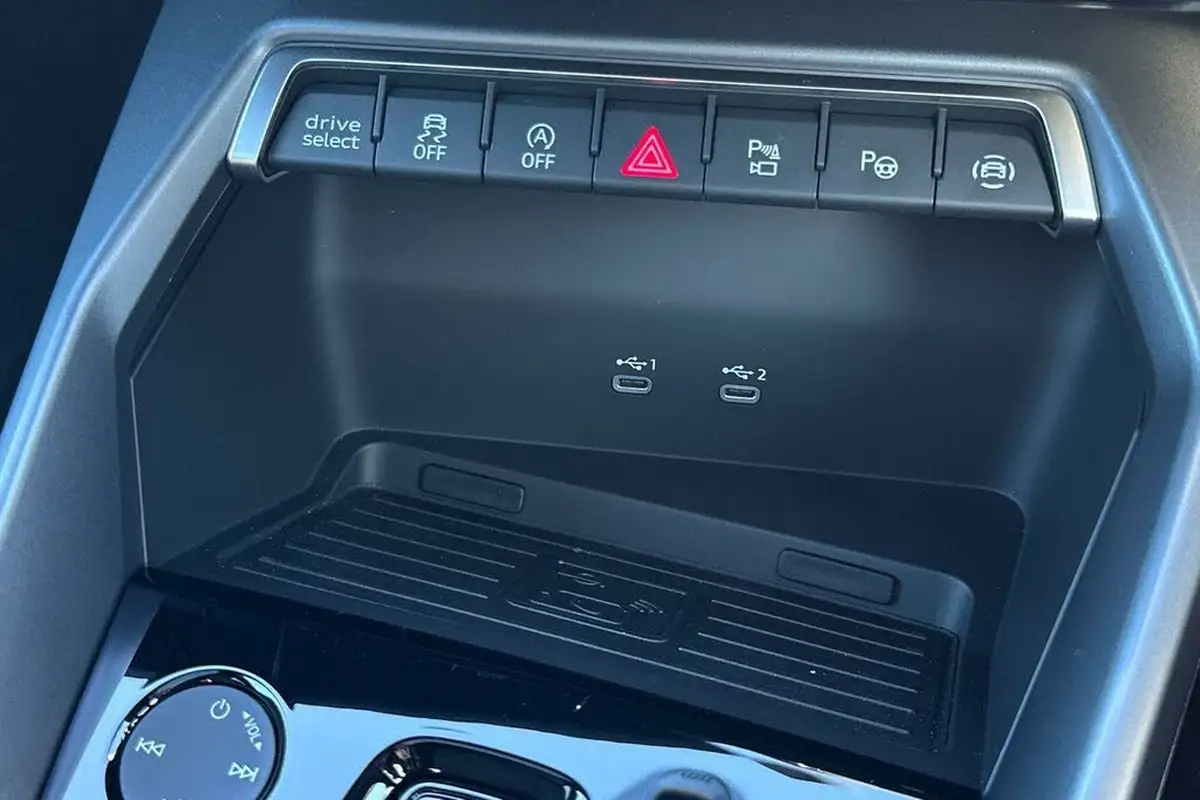 2024-audi-s3-big-16