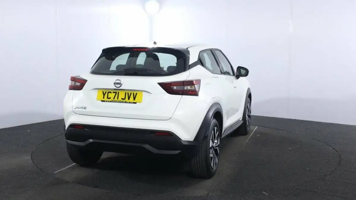 2021-nissan-juke-10-dig-t-acenta-dct-big-6