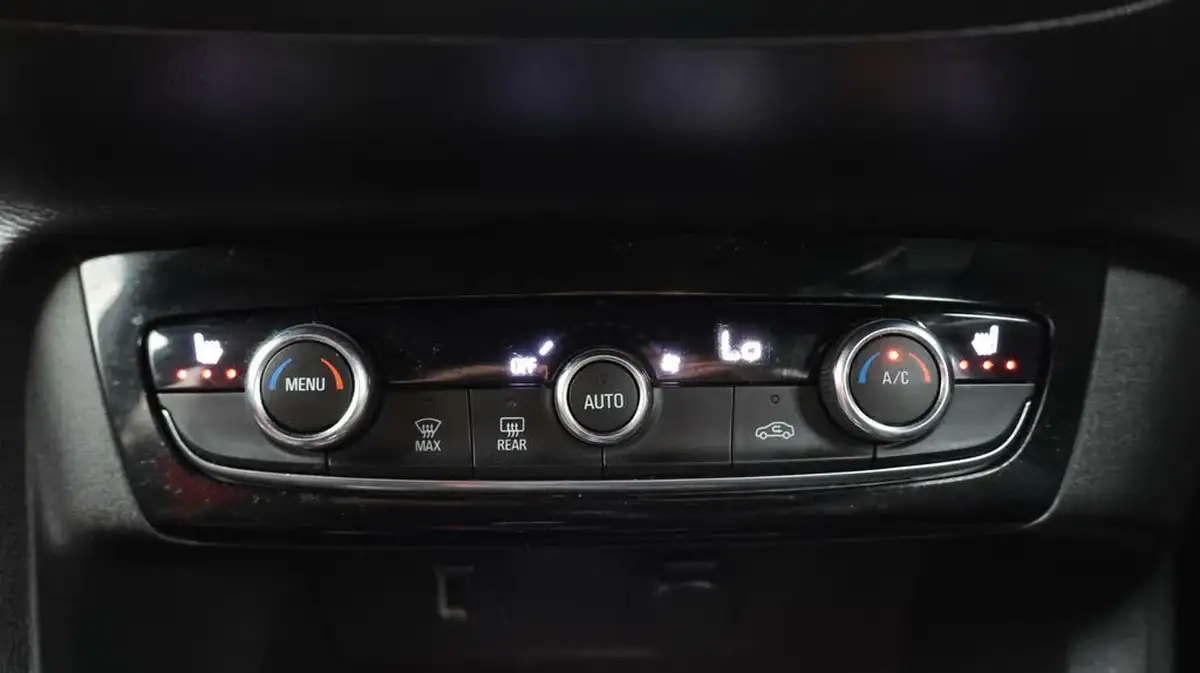 2022-vauxhall-corsa-12-turbo-sri-edition-130ps-auto-big-12