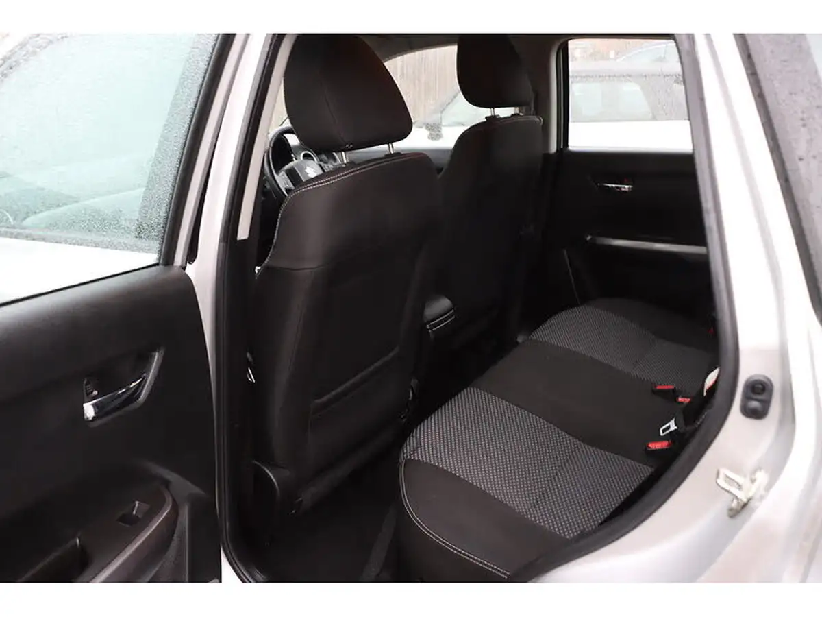 2019-suzuki-vitara-10-boosterjet-sz4-big-33