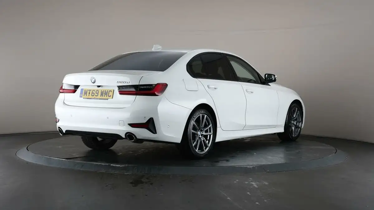 2019-bmw-3-series-20td-320d-sport-190bhp-saloon-4d-auto-big-68