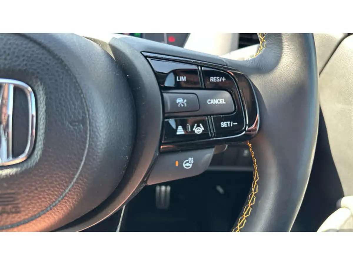 2023-honda-jazz-15-i-mmd-advance-sport-big-24
