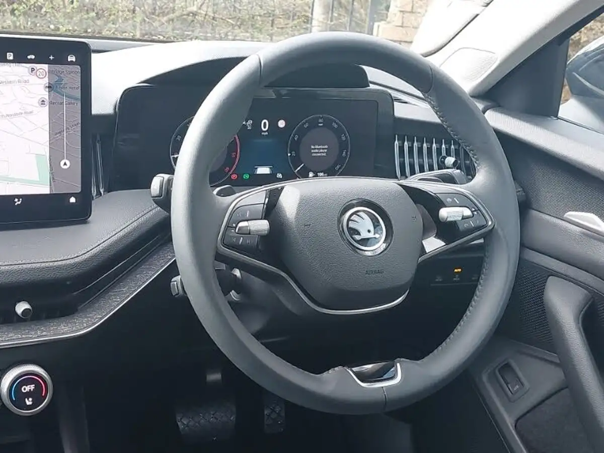2024-skoda-superb-20tdi-se-l-150ps-scr-estate-dsg-big-9