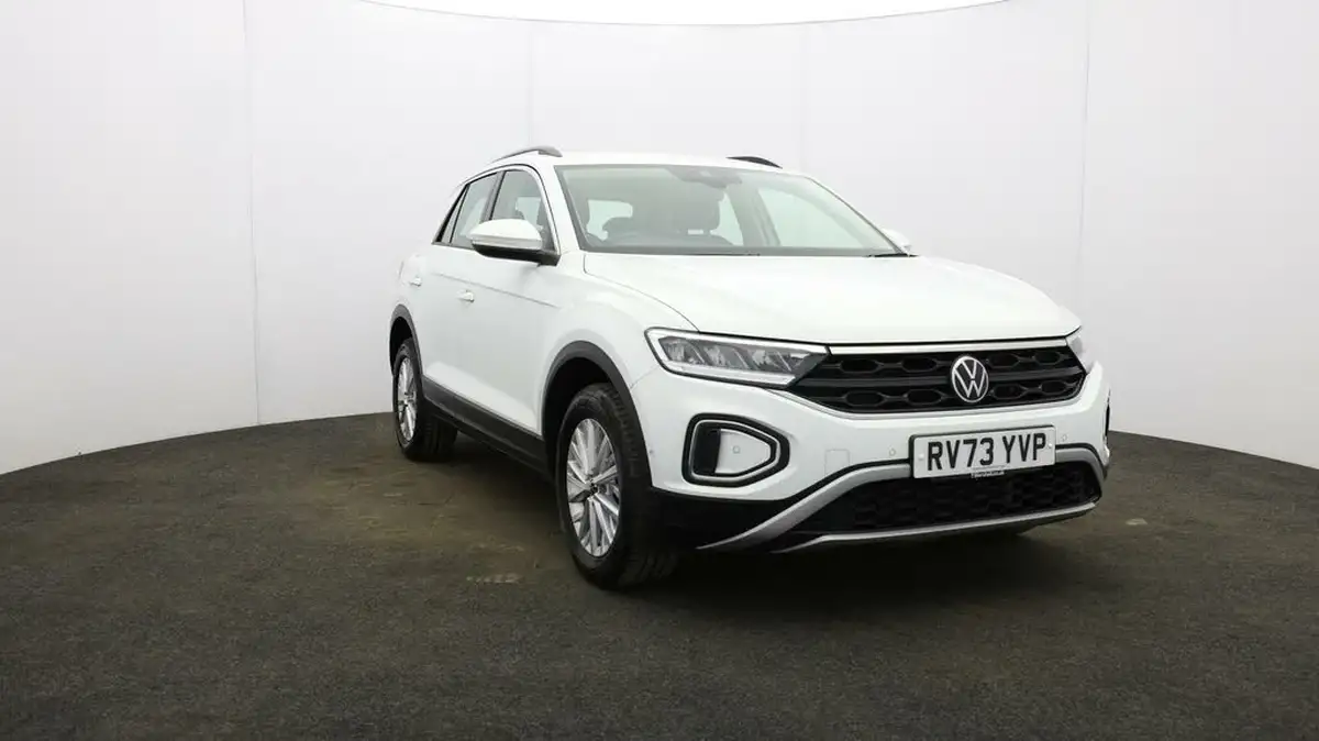 2023-volkswagen-t-roc-10-tsi-life-big-37