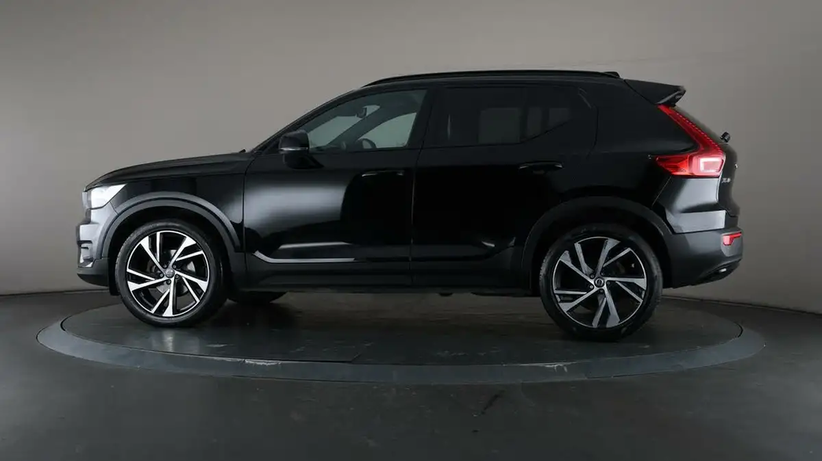2020-volvo-xc40-20td-d3-r-design-pro-geartronic-big-35