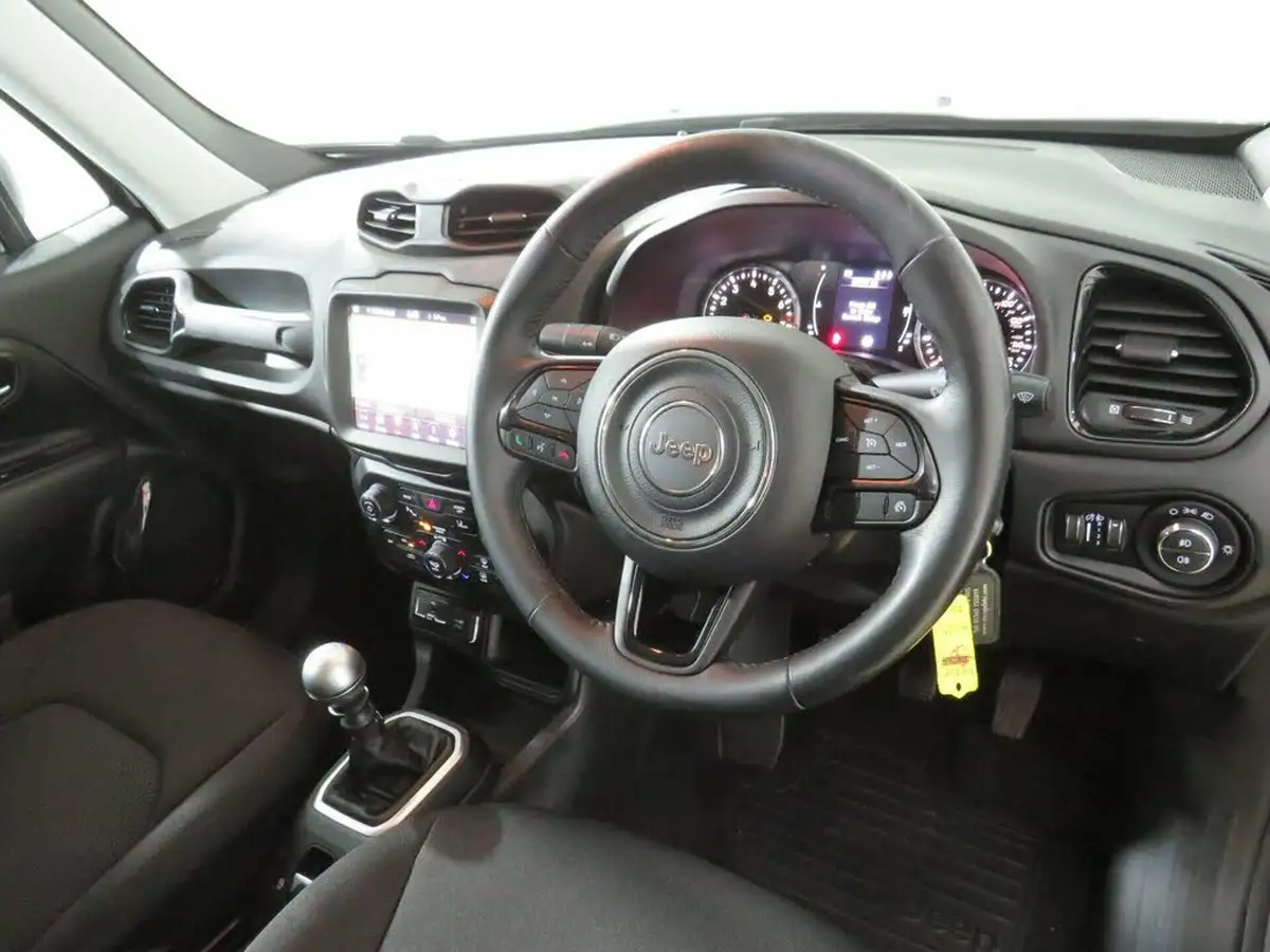 2020-jeep-renegade-10-gse-night-eagle-ii-big-1