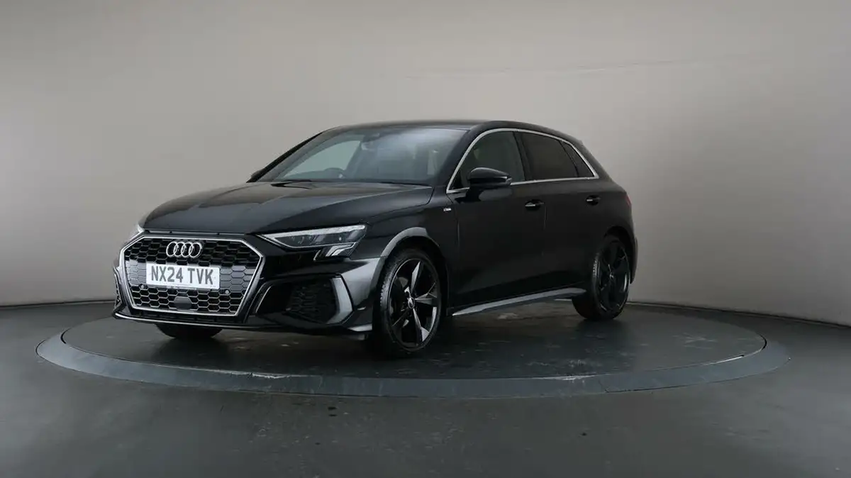 2024-audi-a3-15-35-tfsi-s-line-sportback-5d-big-42