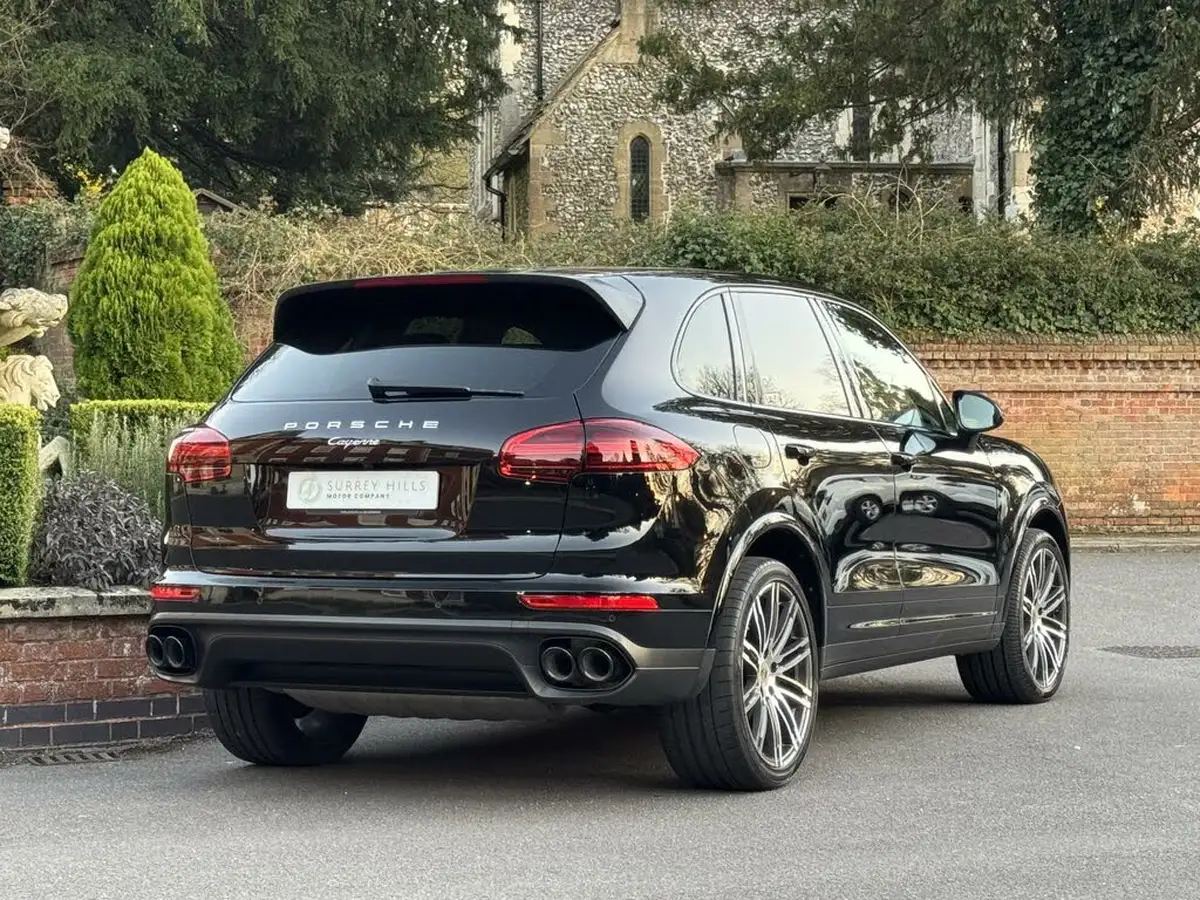 2017-porsche-cayenne-30td-diesel-platinum-edition-big-6