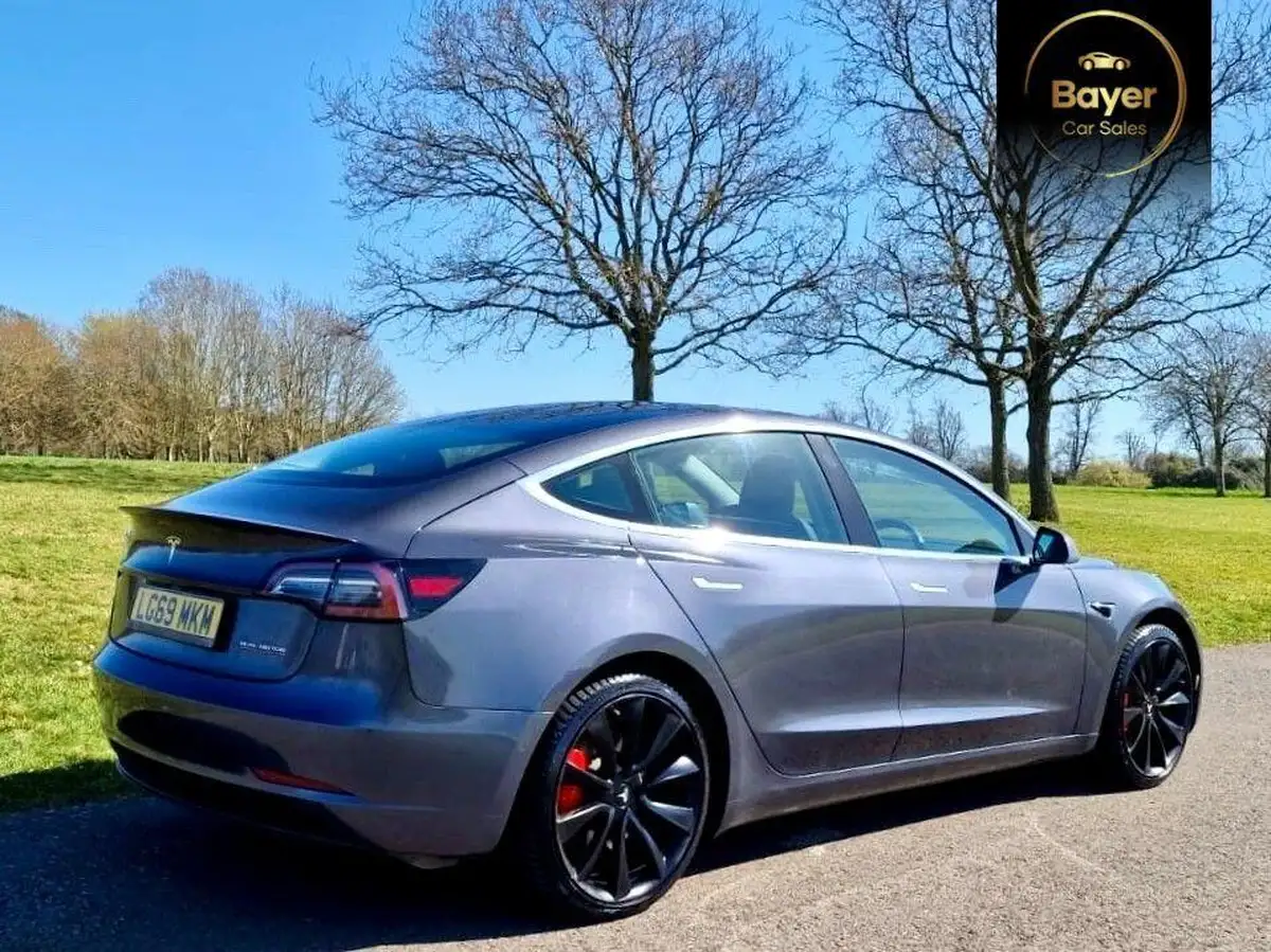 2019-tesla-model-3-e-4x4-performance-pack-big-4