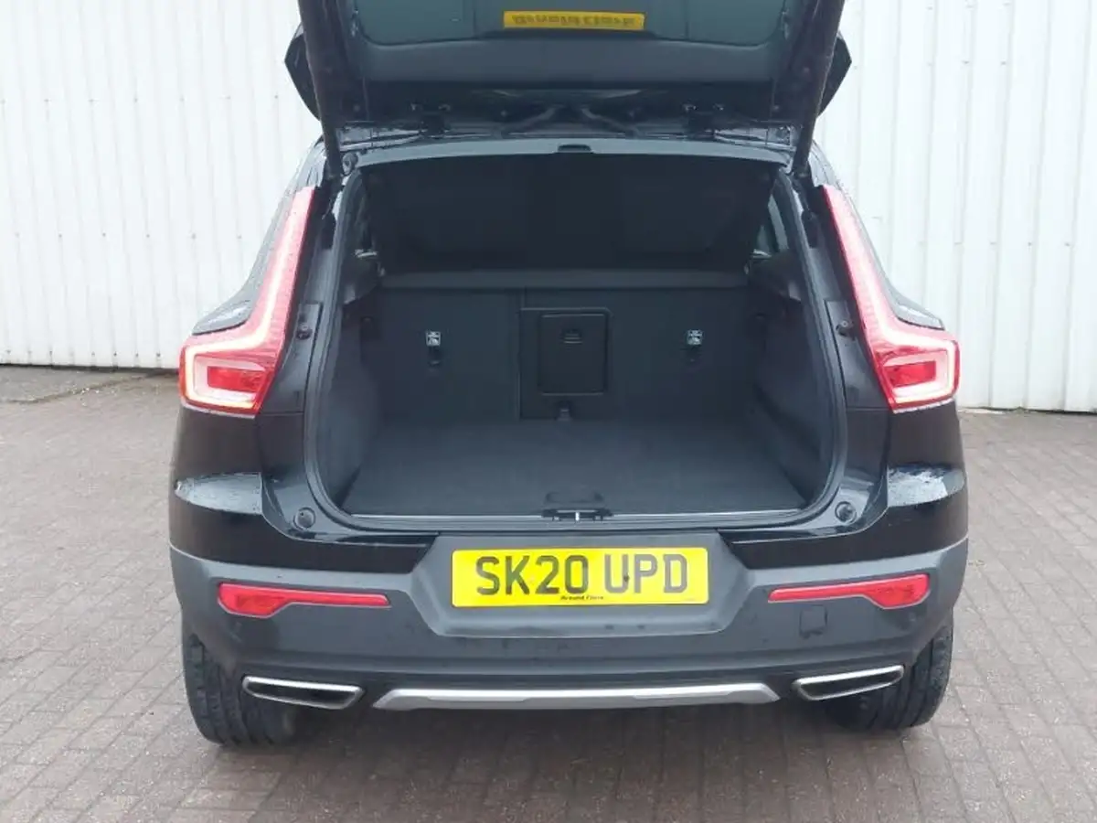 2020-volvo-xc40-15-t3-inscription-big-7