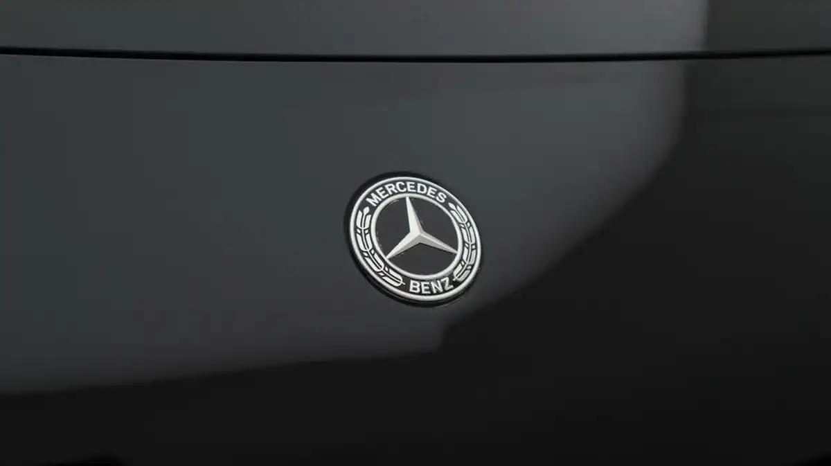 2021-mercedes-benz-a-class-20d-a220d-amg-line-executive-hatchback-5d-big-21
