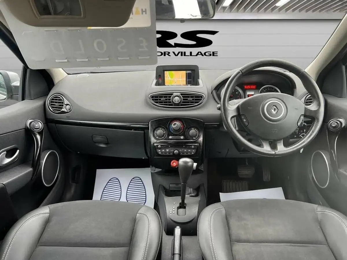 2012-renault-clio-16-dynamique-tom-tom-vvt-hatchback-5d-auto-big-14