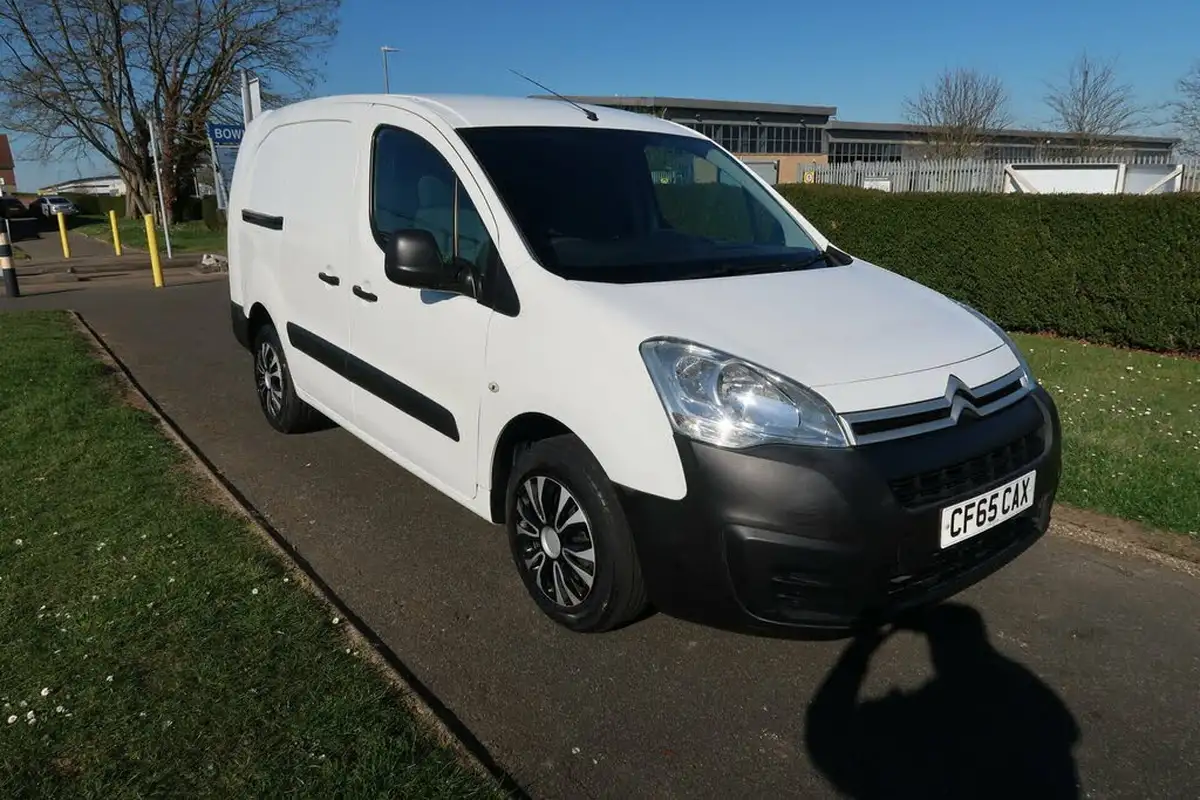 2016-citroen-berlingo-16td-l2-725-x-16hdi-90-big-2