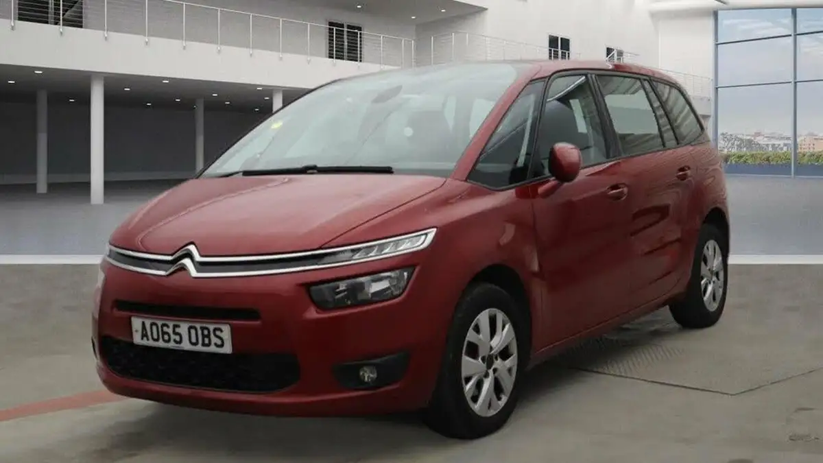2015-citroen-grand-c4-picasso-16bluehdi-vtr-120ps-eat6-big-5