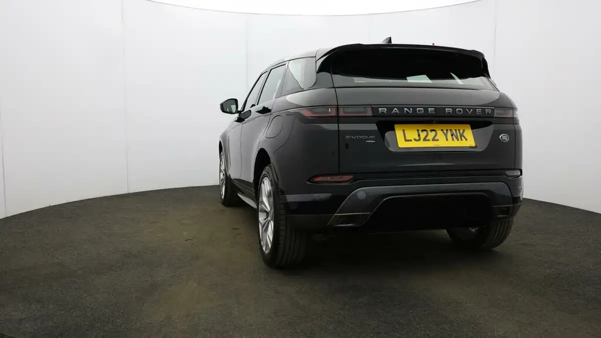 2022-land-rover-range-rover-evoque-15-p300e-r-dynamic-se-big-62