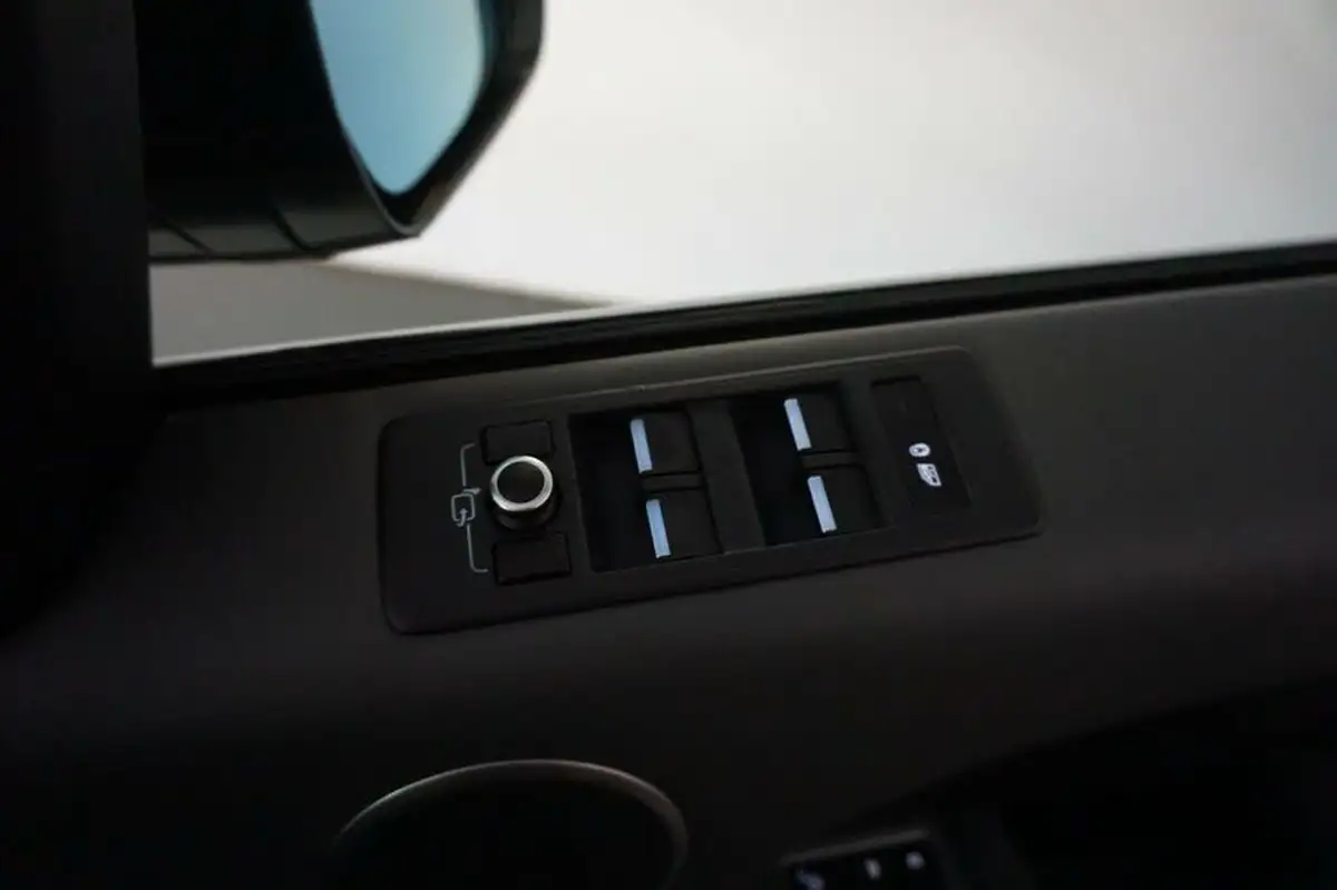 2014-land-rover-range-rover-sport-44-sdv8-autobiography-dynamic-44-sdv8-big-22