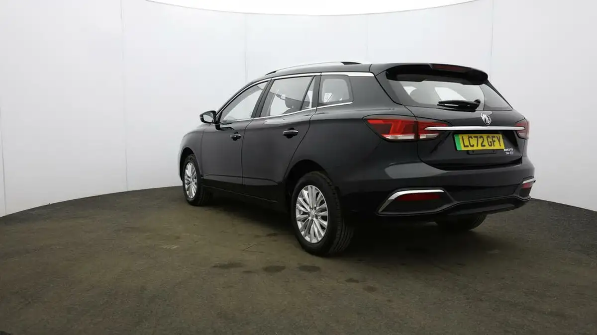 2022-mg-mg5-e-exclusive-ev-long-range-big-35