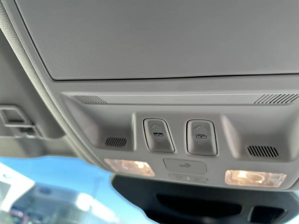2024-ford-kuga-25t-vignale-190ps-fhev-big-28