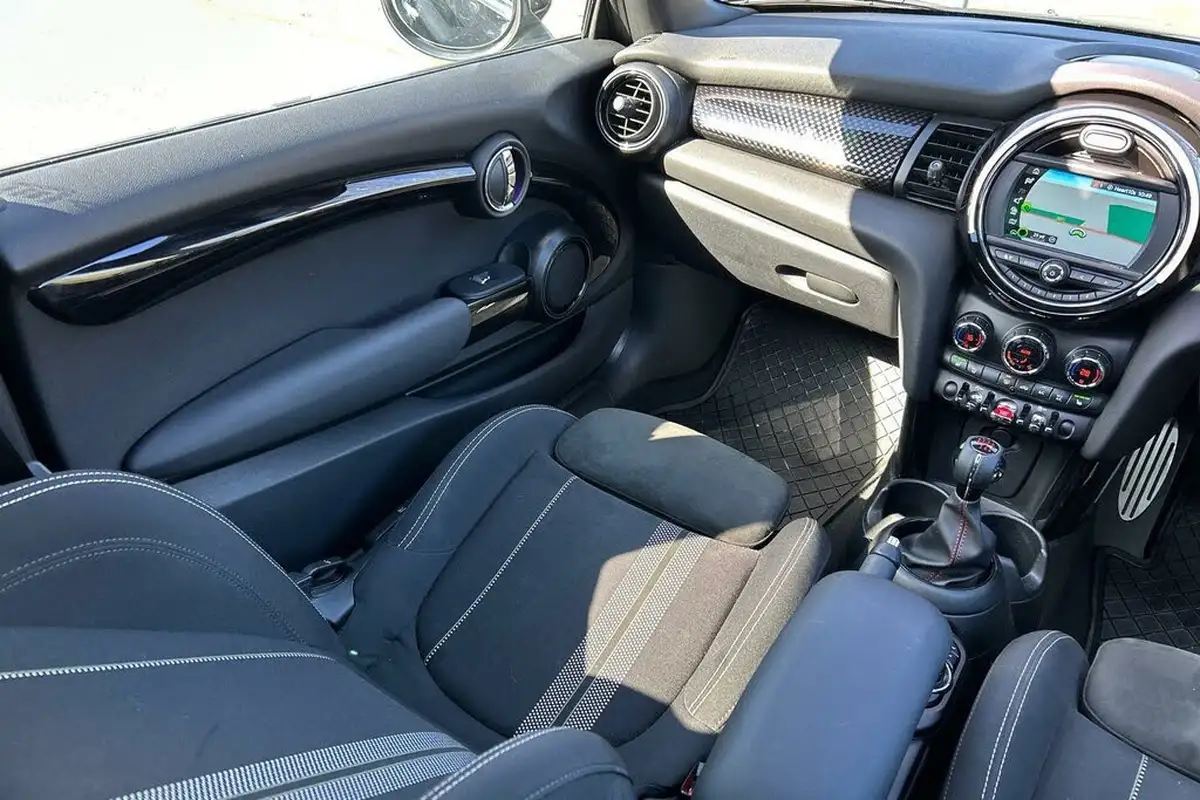 2019-mini-cooper-20-cooper-s-sport-189bhp-hatchback-3d-big-33