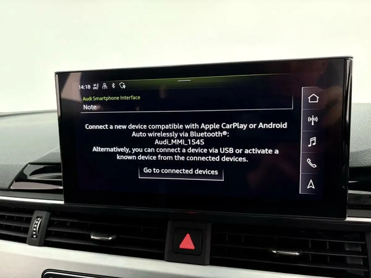 2022-audi-a4-avant-20-35-tdi-s-line-big-22