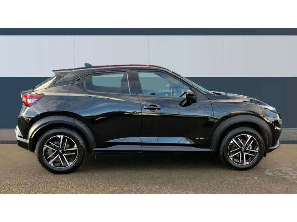 2024-nissan-juke-16-hybrid-n-connecta-big-4