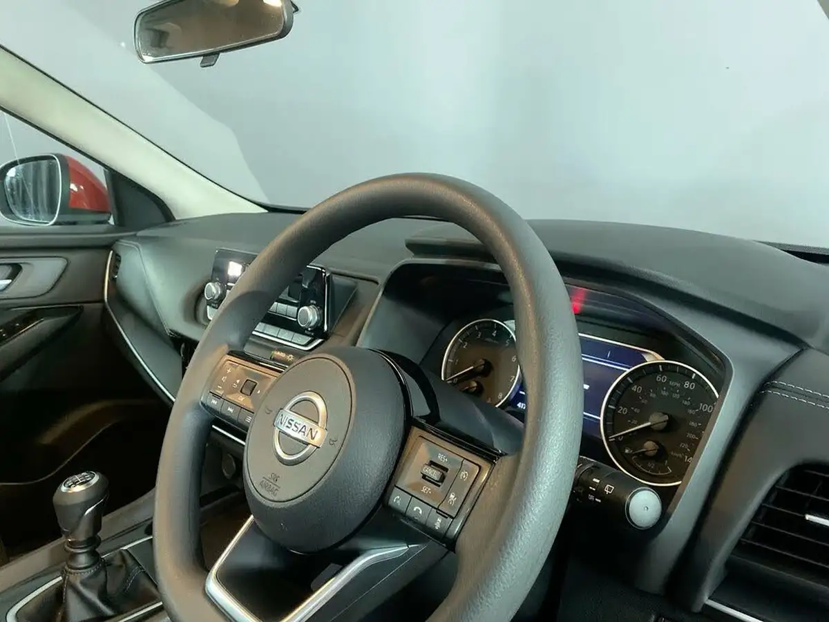 2021-nissan-qashqai-13-dig-t-visia-big-15