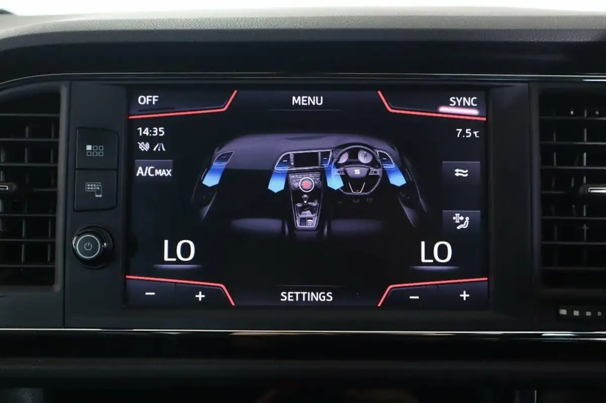 2019-seat-leon-20-tsi-cupra-290-ss-big-52