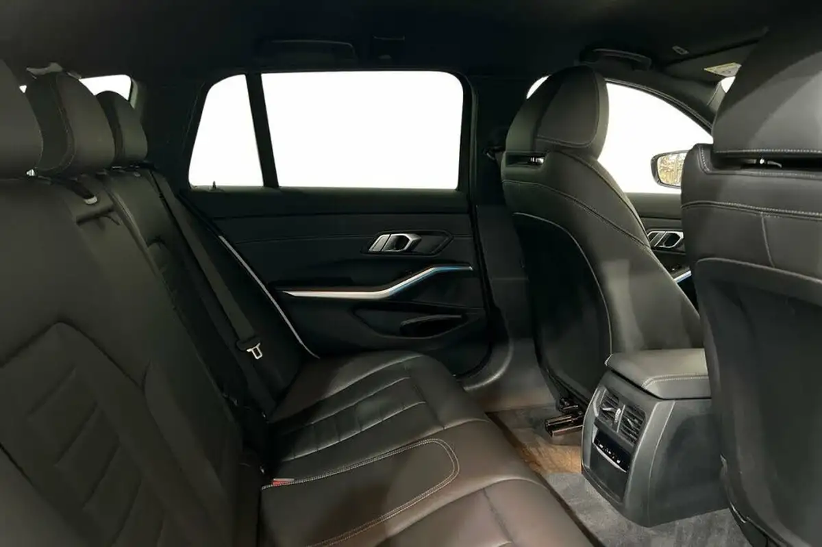 2022-bmw-3-series-20-330e-m-sport-touring-5d-big-9