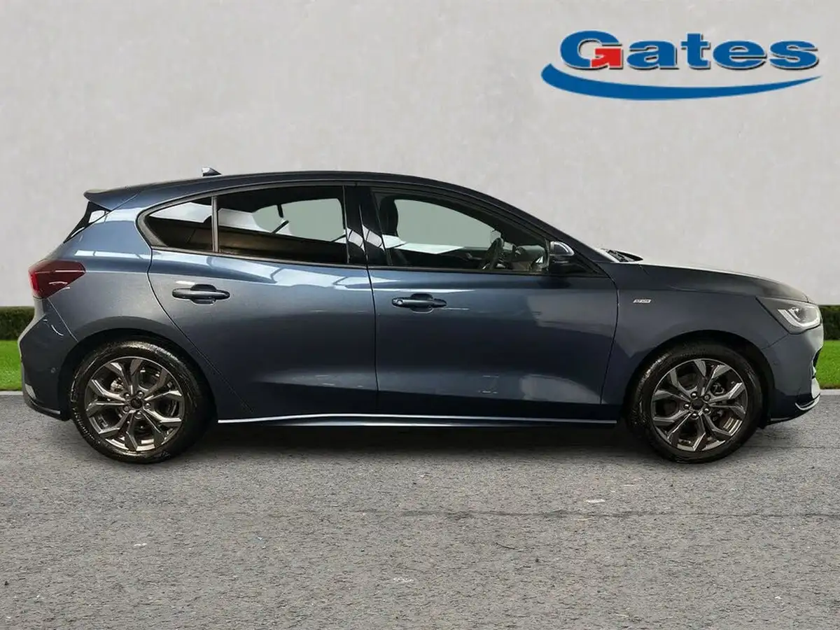 2023-ford-focus-10t-st-line-155ps-hybrid-mhev-hatchback-big-7