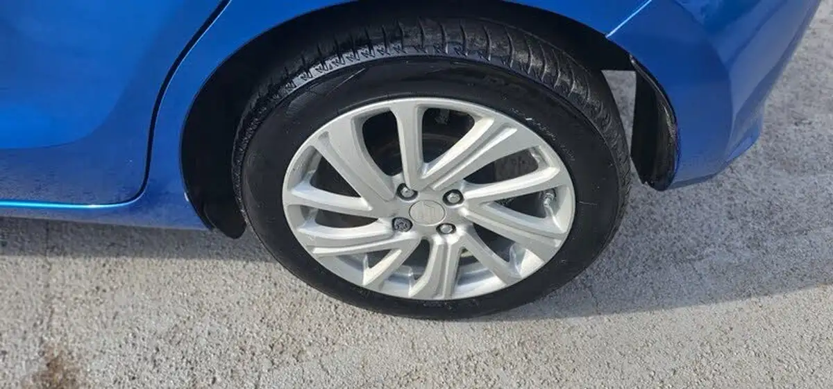 2021-suzuki-swift-12-dualjet-sz-t-84ps-mild-1197cc-cvt-big-24