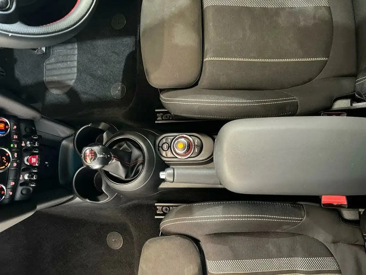 2019-mini-cooper-15-cooper-sport-hatchback-3d-big-14