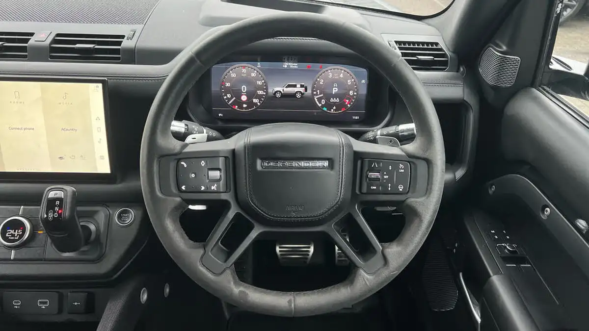 2021-land-rover-90-defender-50-p525-v8-big-14