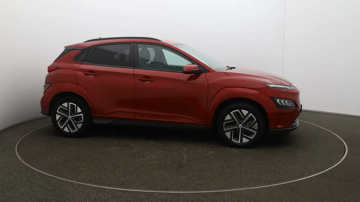 2022-hyundai-kona-e-premium-204ps-64kwh-7kw-obc-big-43