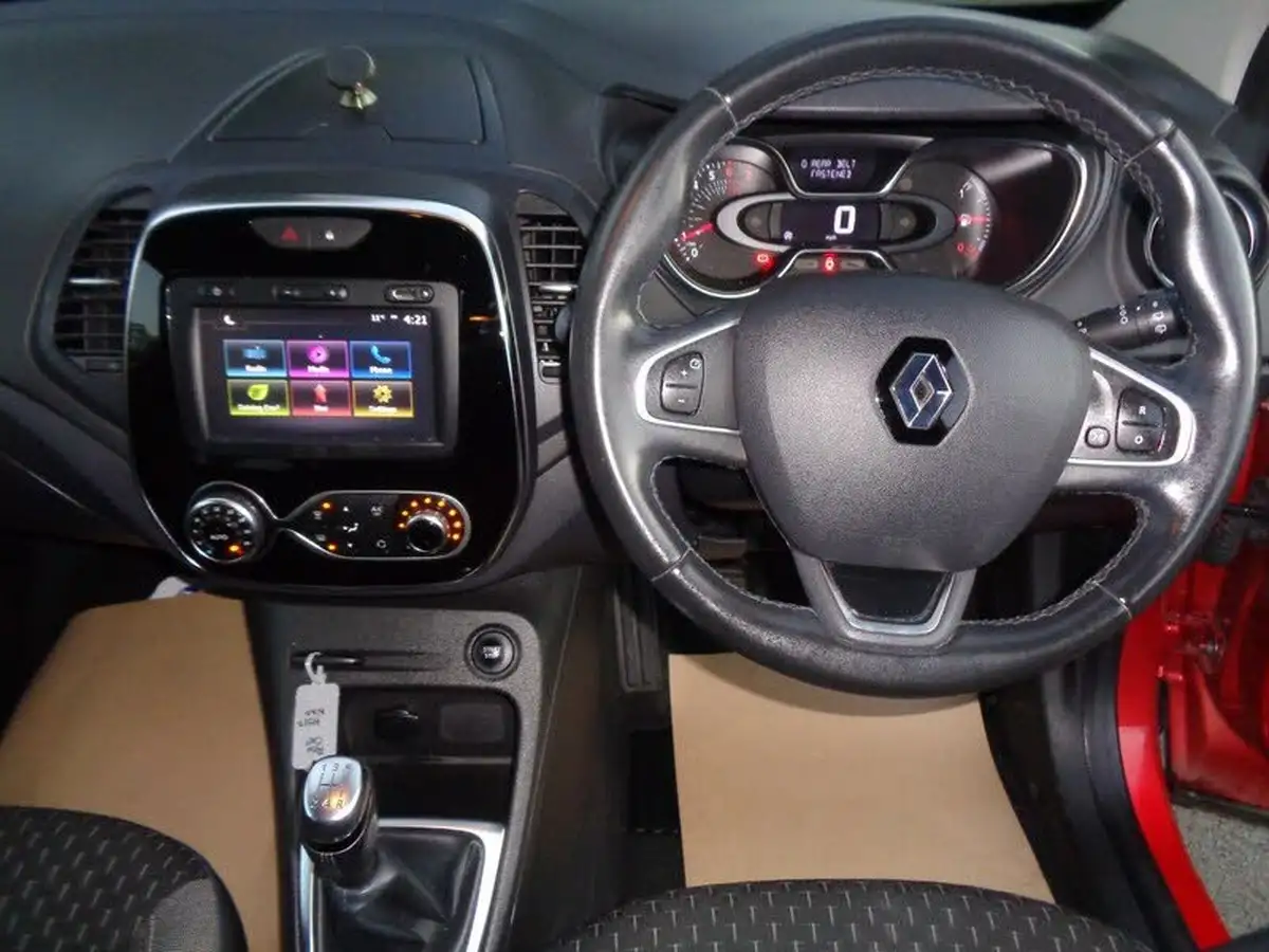 2017-renault-captur-09-tce-dynamique-s-nav-big-7
