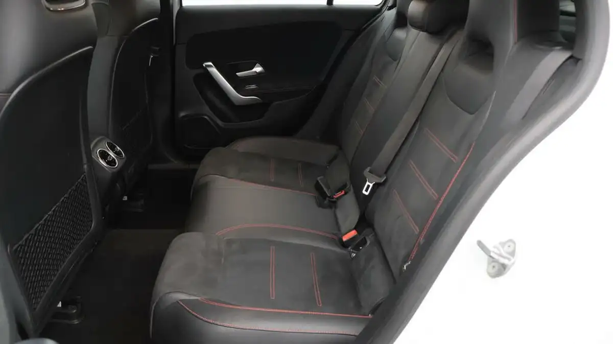 2021-mercedes-benz-a-class-13-a250e-amg-line-hatchback-5d-big-16