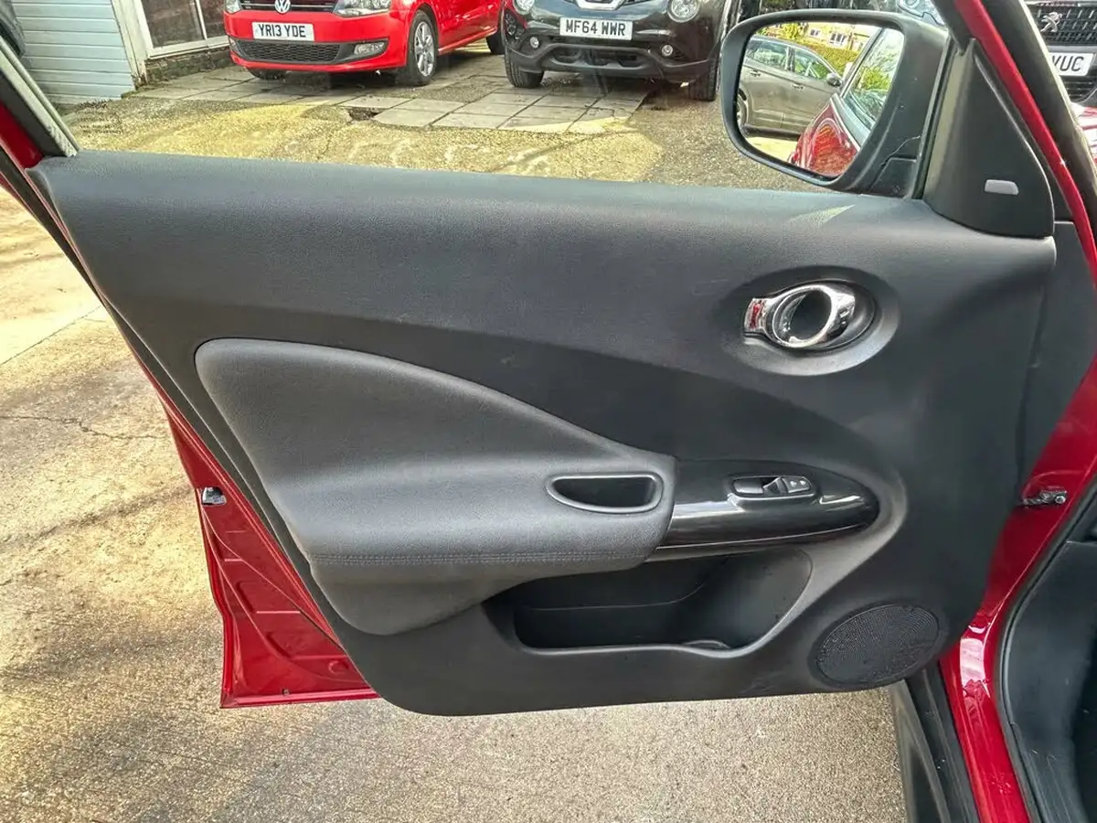 2016-nissan-juke-12-tekna-ss-big-24