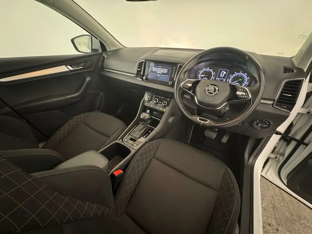 2021-skoda-karoq-15-tsi-se-technology-dsg-big-19