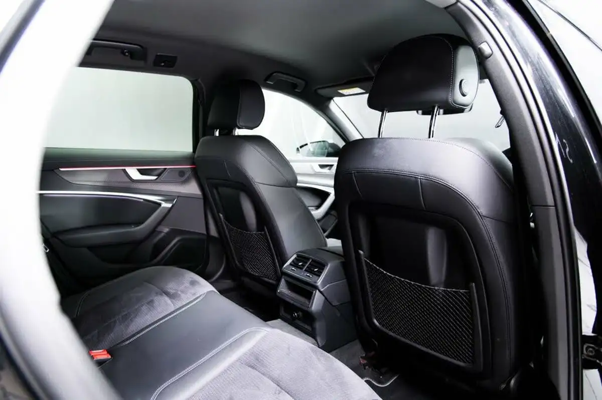 2023-audi-a6-avant-20-40-tfsi-black-edition-big-11