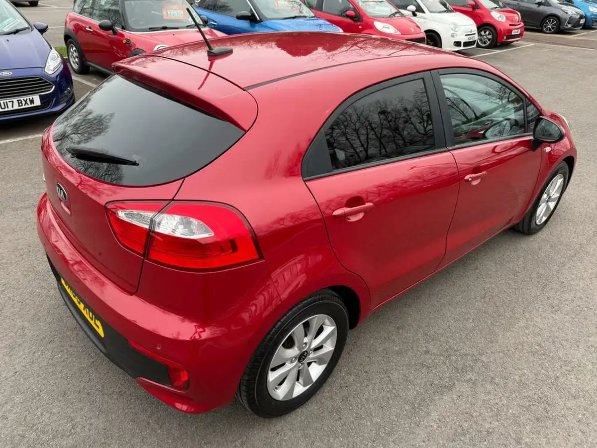 2015-kia-rio-125-sr7-5d-big-22