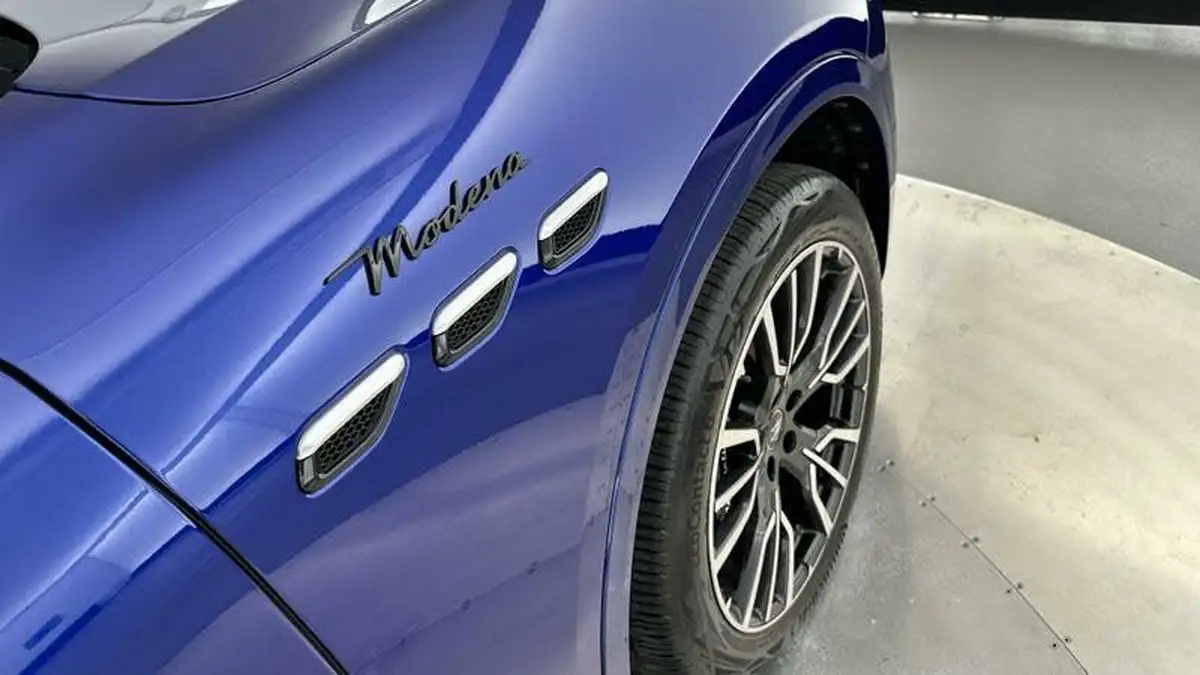 2023-maserati-grecale-20-modena-big-18