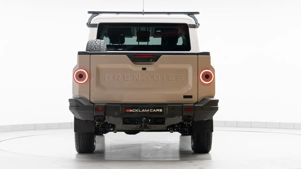 2024-ineos-grenadier-30-fieldmaster-edition-286pseu6d5-seat-quartermaster-auto-big-3