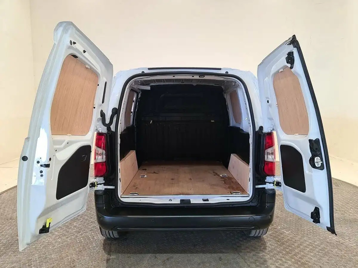 2023-peugeot-partner-15-bluehdi-1000-professional-premium-100pseu6d-ss-big-22