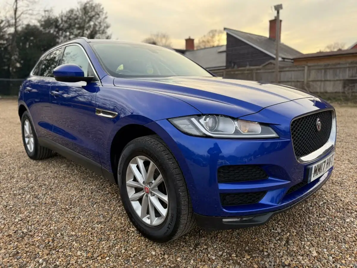 2017-jaguar-f-pace-20-i4d-prestige-180ps-awd-ss-auto-big-6