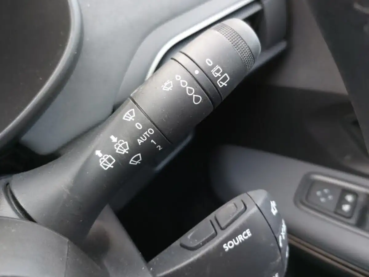 2023-dacia-sandero-stepway-10-tce-essential-90bhp-big-15